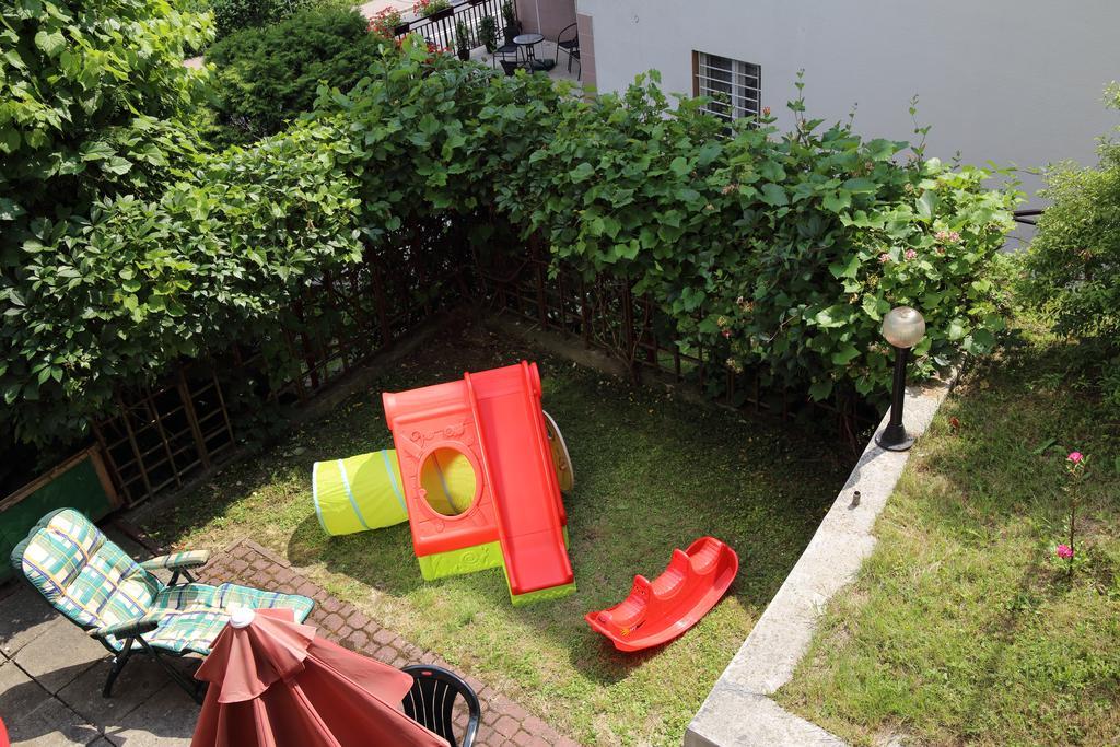 Domy Wczasowe Tryumfy Krynica-Zdrój Exterior foto