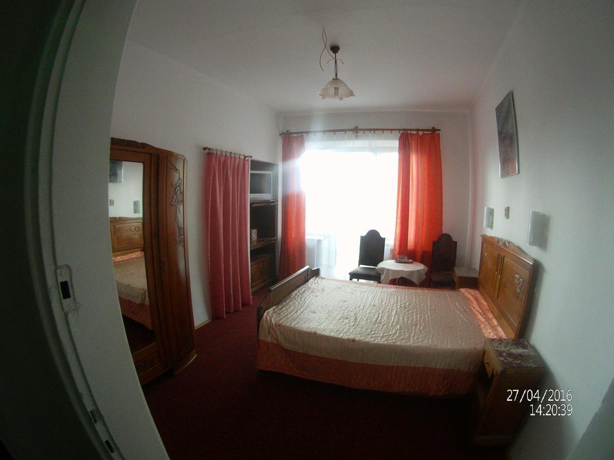 Domy Wczasowe Tryumfy Krynica-Zdrój Exterior foto